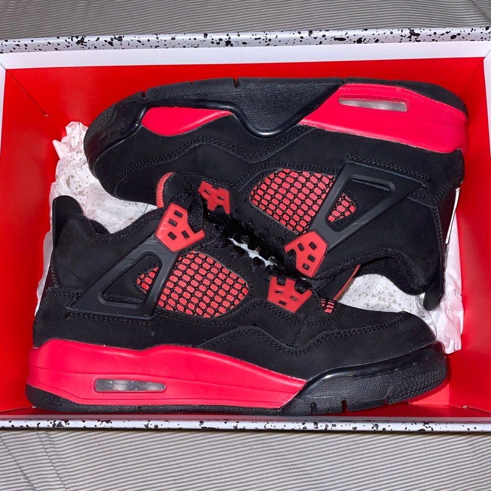 Jordan 4 Red Thunder